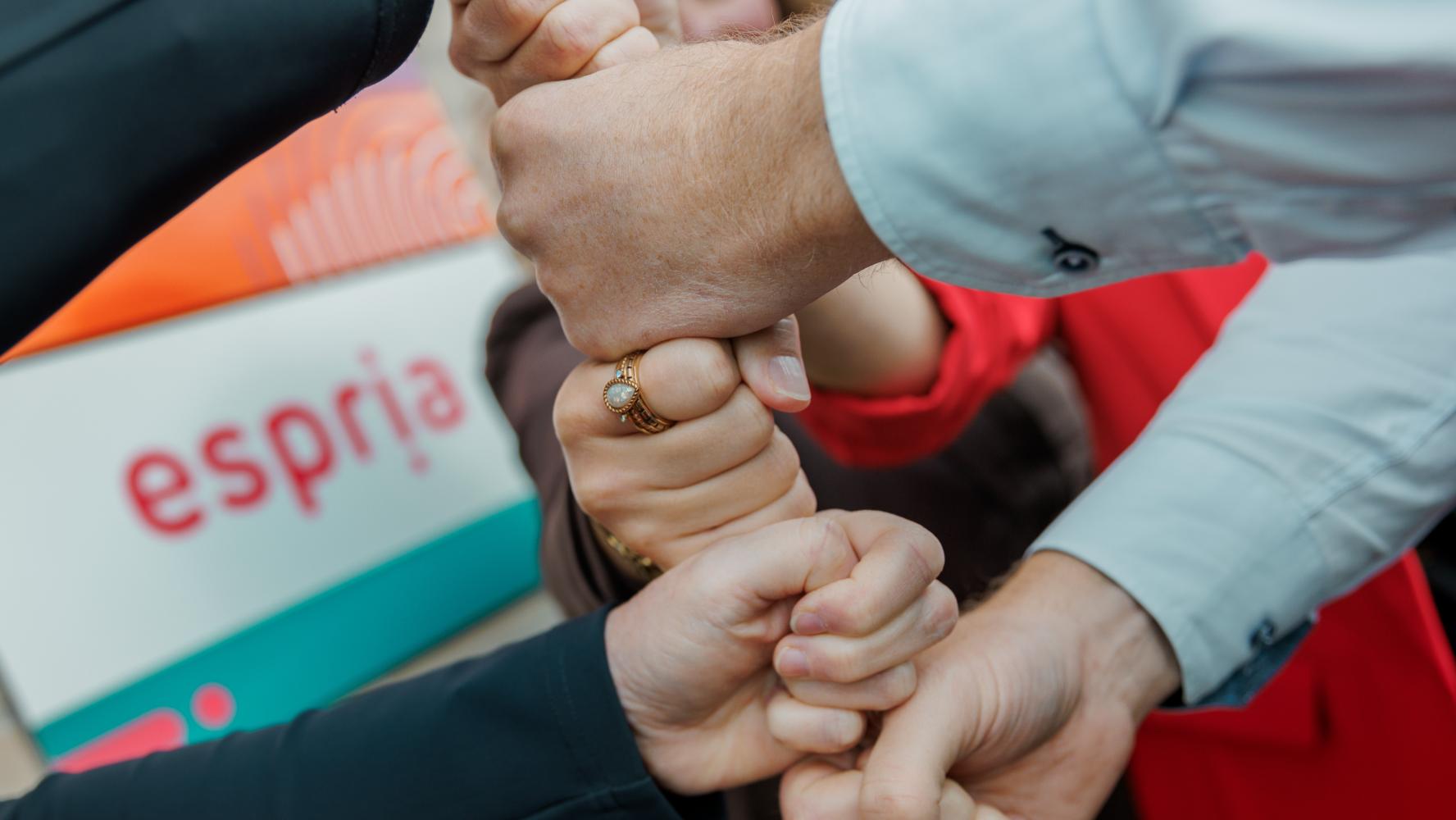 jaarplan afbeelding vuist op vuist gezonde bedrijfsvoering